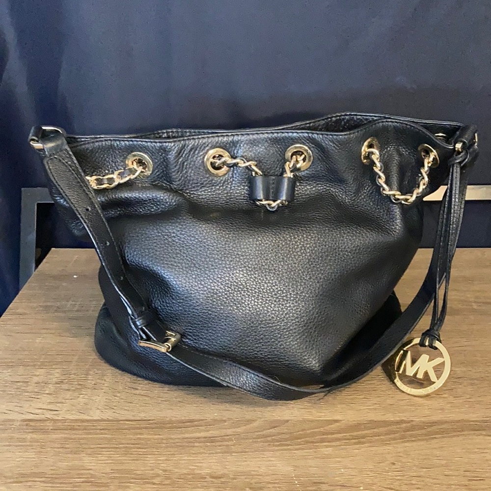 Small Michael Kors black purse